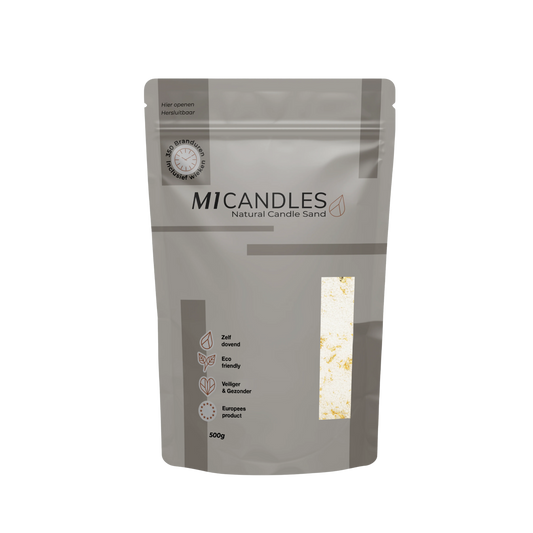 Herbruikbare verpakking van 500g M1 Candles kaarsenzand golden mess, eco friendly, zelfdovend en geproduceerd in Europa.