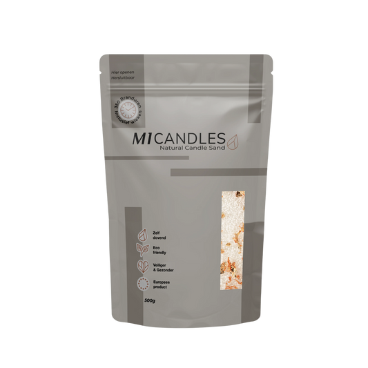 Herbruikbare verpakking van 500g M1 Candles kaarsenzand rose golden mess, eco friendly, zelfdovend en geproduceerd in Europa.
